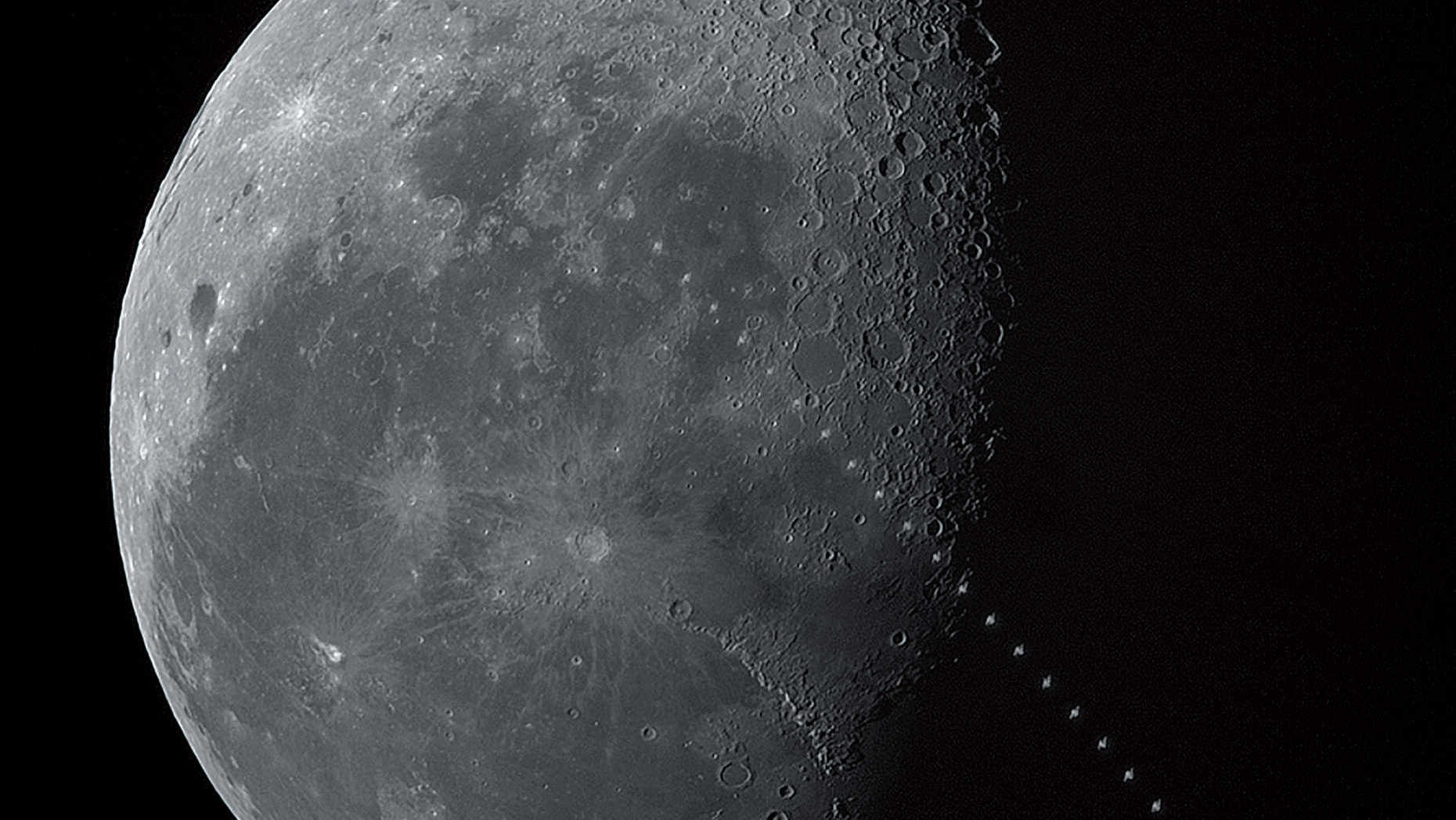Trânsito da ISS pelo Sol e pela Lua. Execução e processamento de imagem