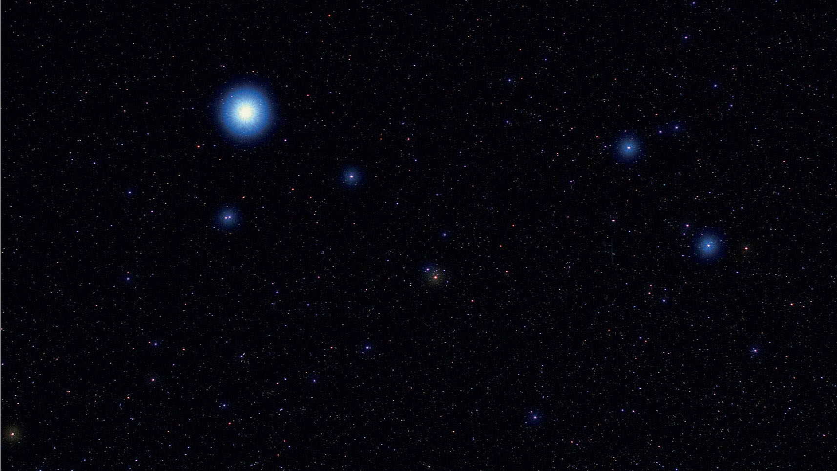 Logo na fotografia, é possível avistar alguns dos alvos deste passeio na constelação Lyra. Marcus Degenkolbe / CCD Guide 