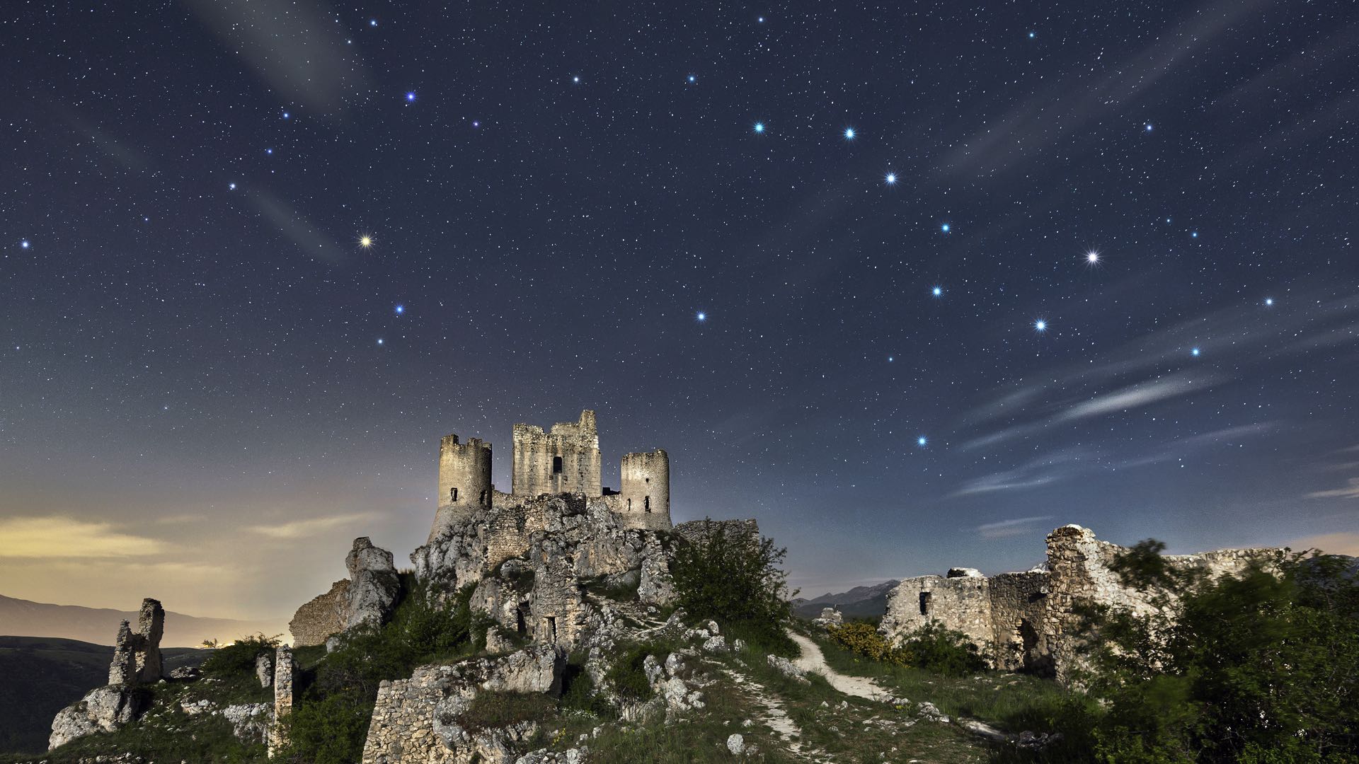 Boieiro e Ursa Maior. Fotografia de Cristian Fattinnanzi