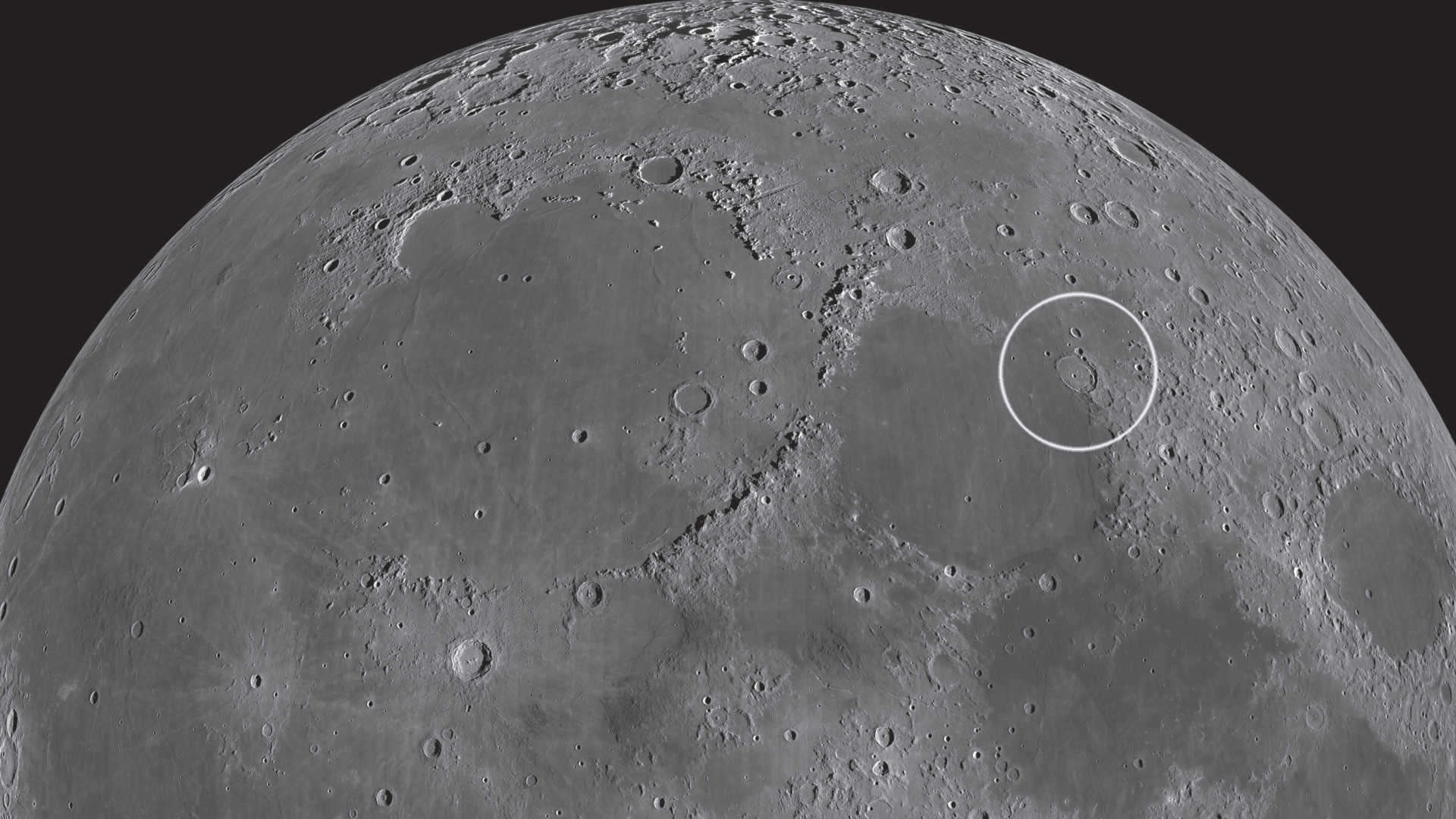 Posidonius está situada mesmo na borda do Mare Serenitatis. NASA/GSFC/Arizona State University 