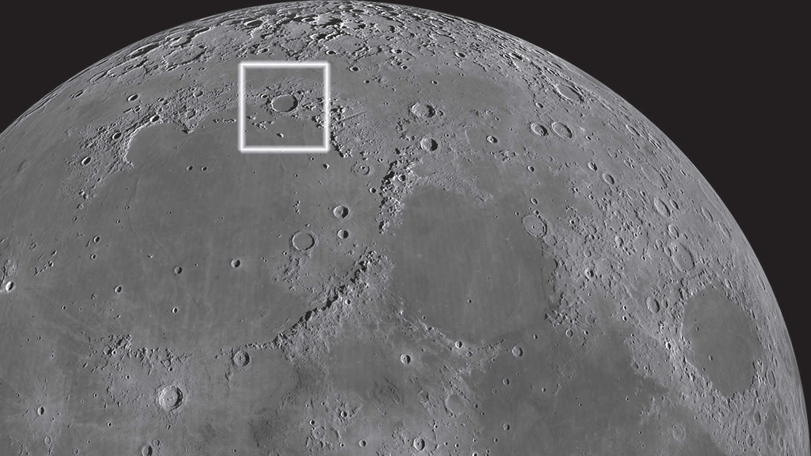 Na margem norte do Mar de Chuvas está situada a planície escura de Platão. NASA/GSFC/Arizona State University 