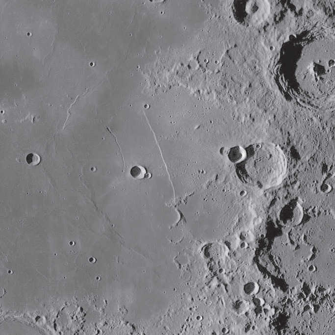 Quando a Lua está em quarto crescente, a formação é designada também por “Espada de Huygens”. NASA/GSFC/Arizona State University