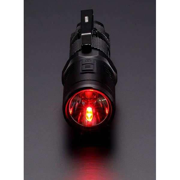 Nitecore Lanterna EA11