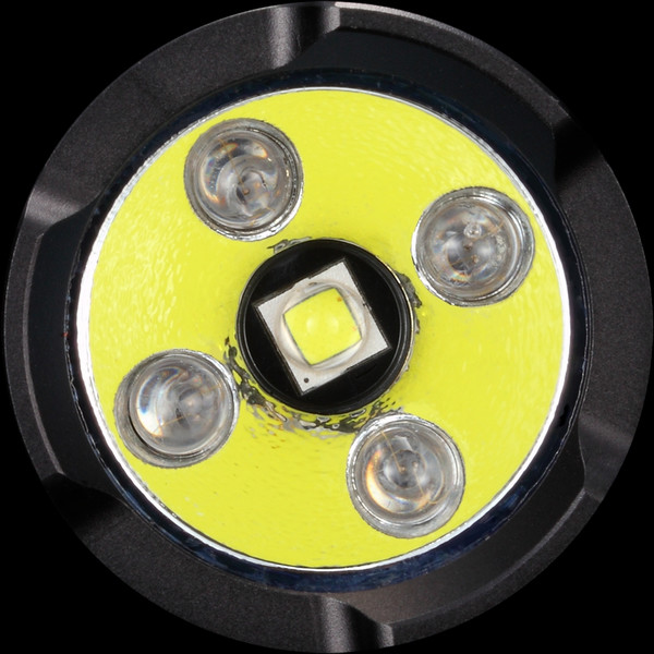 Nitecore Lanterna Lanterna P20UV
