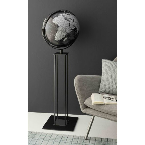 TROIKA Globo com pedestal Worldtrophy Matt Black 42,5cm