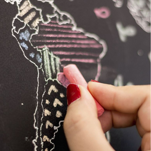 Miss Wood Mapa mundial Chalkboard L