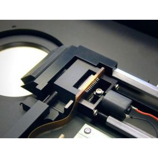 SBIG Roda de filtros com autoguiador FW8G-STT