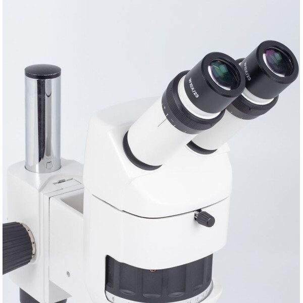 Motic Microscópio estéreo com zoom K-700P, Binóculo, CMO, sem Iluminação, 10x-52x