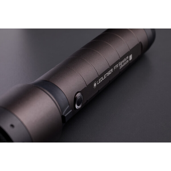 LED LENSER Lanterna P7R Signature