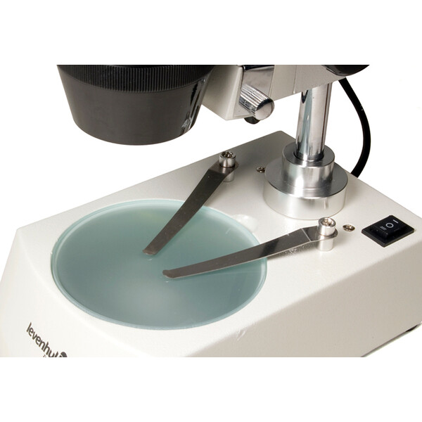 Levenhuk Microscópio stéreo 3ST 20-40x Halogen