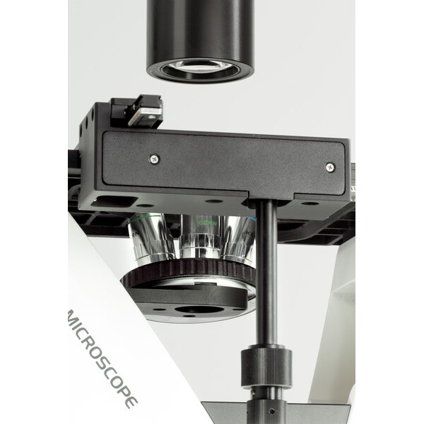 Kern Microscópio invertido OCM 167, FL, PH, trino, Condensador N.A. 0,3 fixo, 10x-40x, Al, Dl, 5W LED