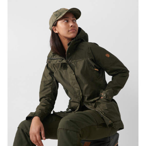 Fjällräven Casaco Forest Hybrid W, 633 Dark Olive, L