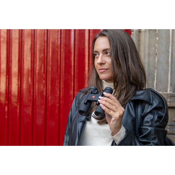 Leica Binóculo Noctivid 8x25 em couro preto