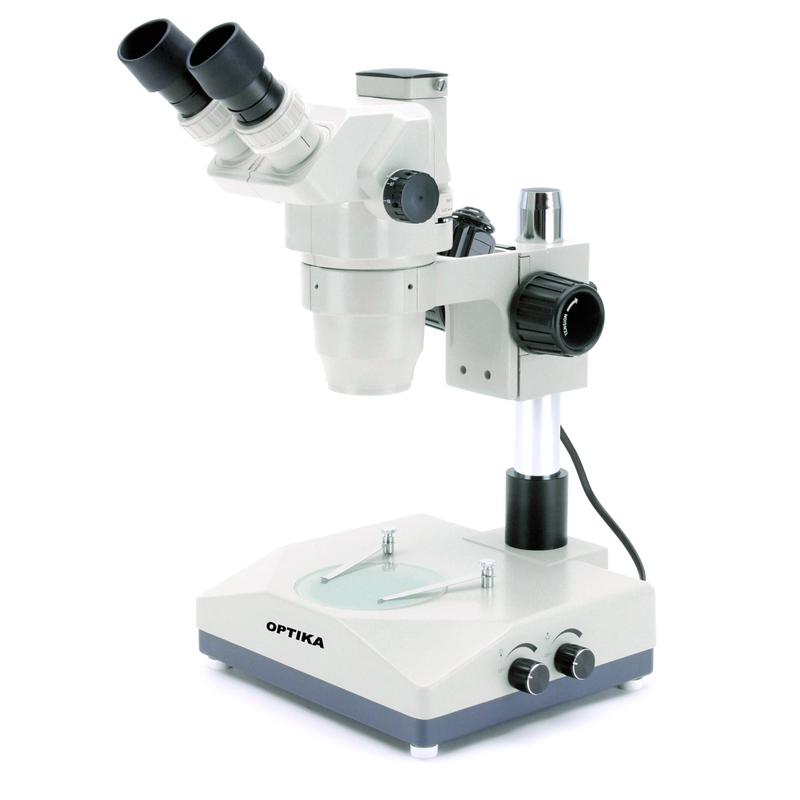 Optika   Microscópio zoom triocular SZR-10, coluna, 2 fontes de luz