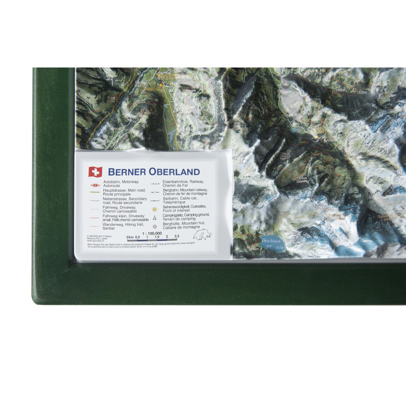 Georelief Mapa regional Oberland Bernês com Quadro de madeira