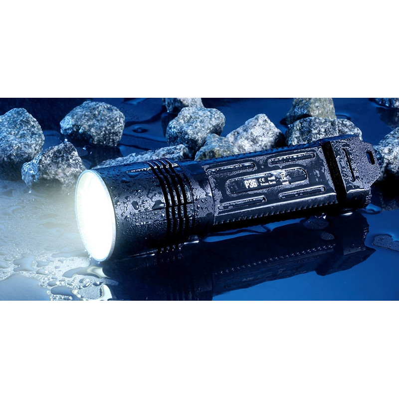 Nitecore Caneta lanterna P36