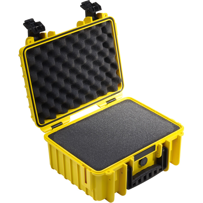 B+W Type 3000 case, yellow/foam lined