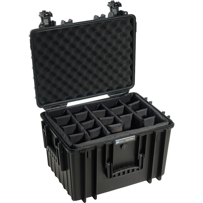 B+W Type 5500 preto/compartimentos
