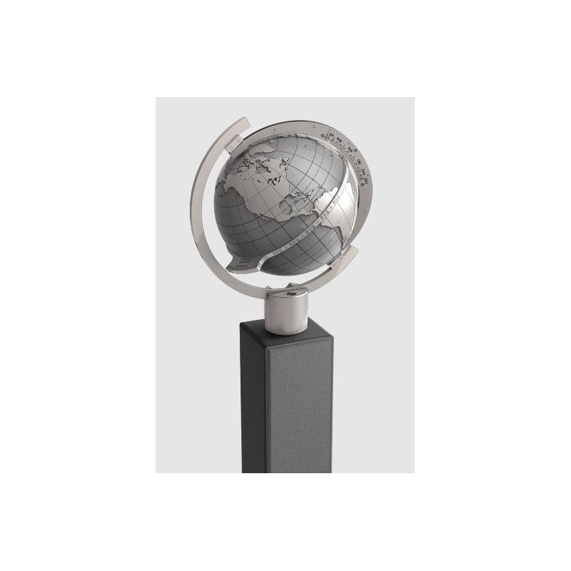 Helios Estela em granito para o Relógio de Sol Magalhães