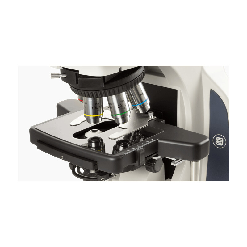 Euromex Microscópio Delphi-X, DX.2158-APLi, trino, 40x - 1000x, Plano acromático, com cabeça ergonómica e iluminador de halogéneo de 100W. cabeça e Iluminação de halogéneo de 100W