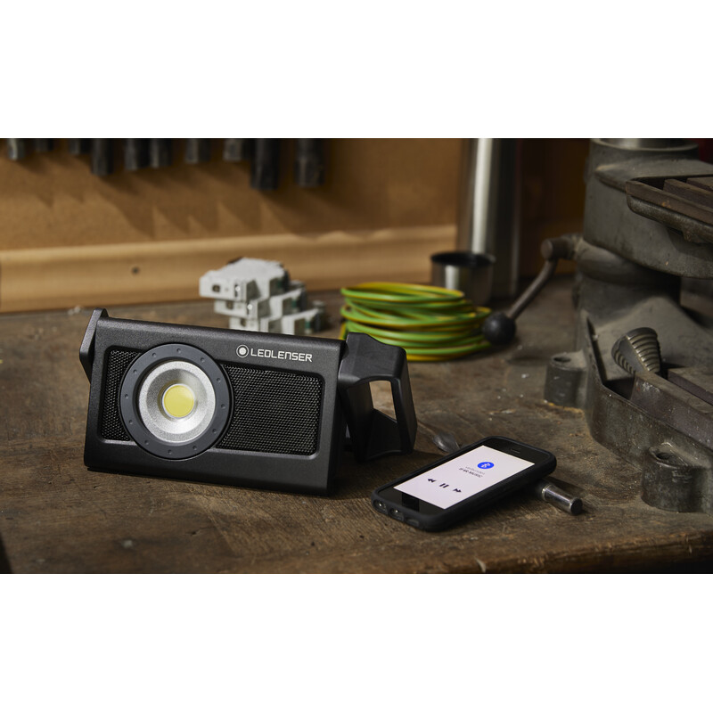 LED LENSER Candeeiro de trabalho Música iF4R