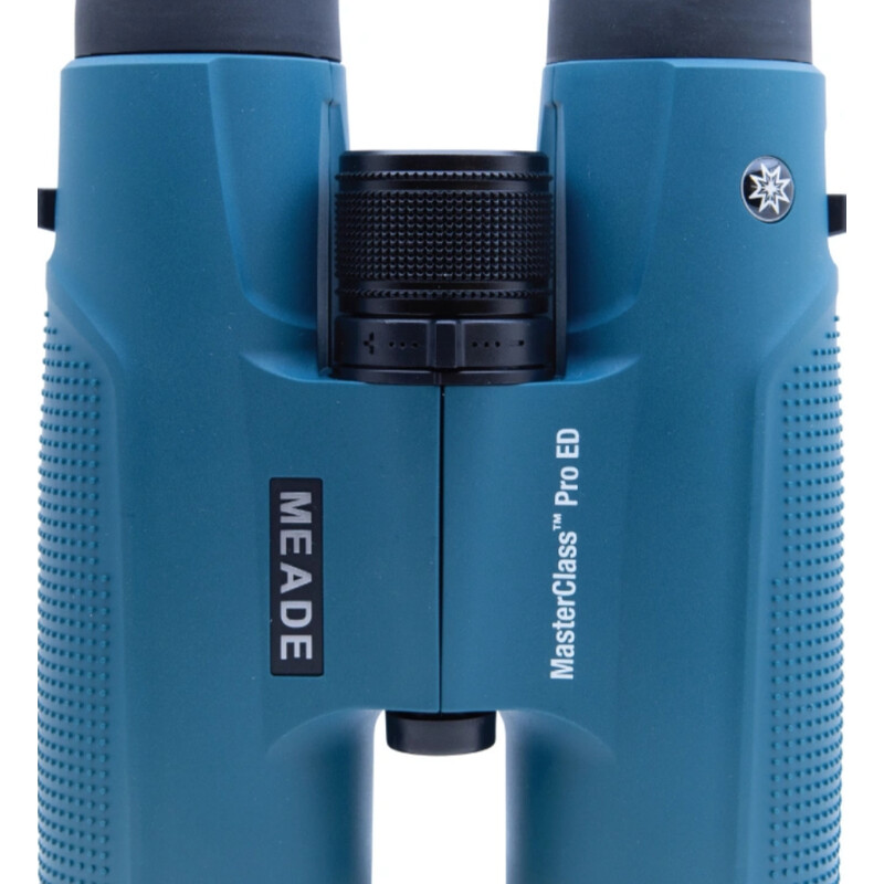 Meade Binóculos MasterClass Pro ED 8x42
