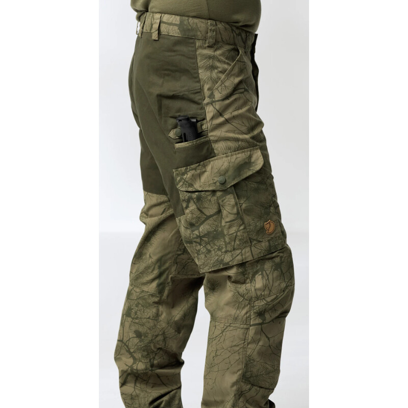 Fjällräven Calças de caça Barents Pro M, 626-662 Verde Camo-Floresta profunda, 50