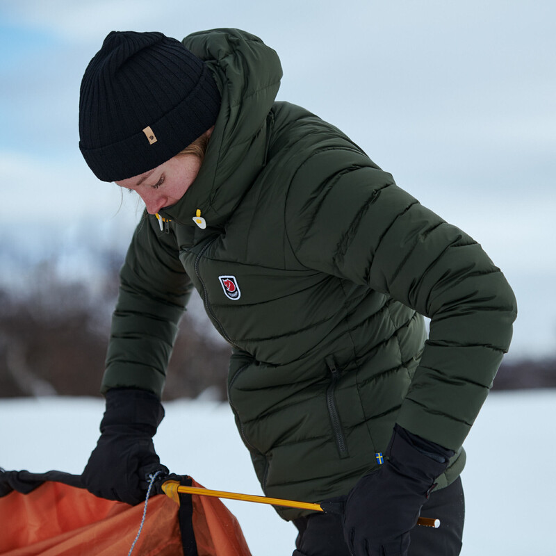 Fjällräven Casaco com capuz Expedition Pack Down W, 662 Deep Forest, tamanho L